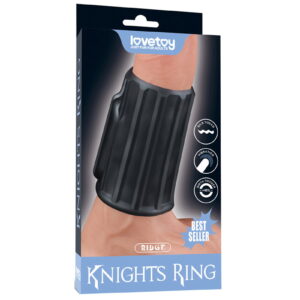 LoveToy - Ridge Knights Ring - Vibrierende Penishülse (Ø 3,7 cm) - Schwarz