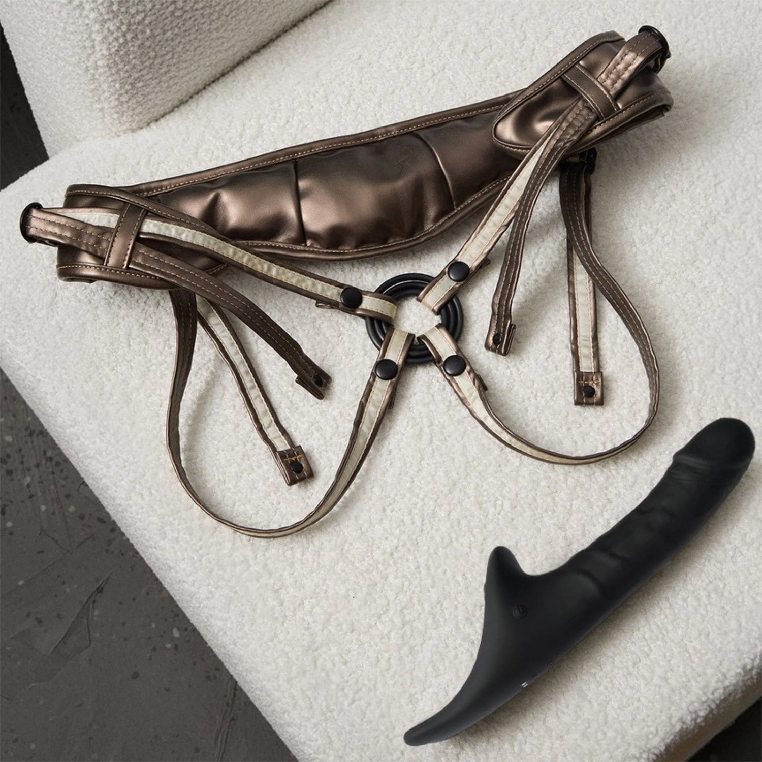 Strap-On-Me – Realistischer Multi-Orgasmus-Dildo – Größe XL – Schwarz – Bild 9